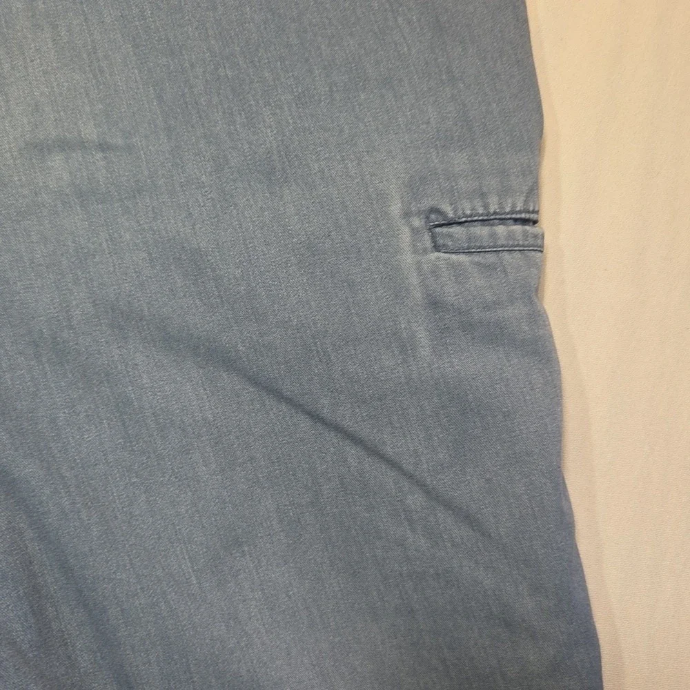Volcom Men's Hybrid Walk Shorts Light Blue Chambray Flat Front Size 34